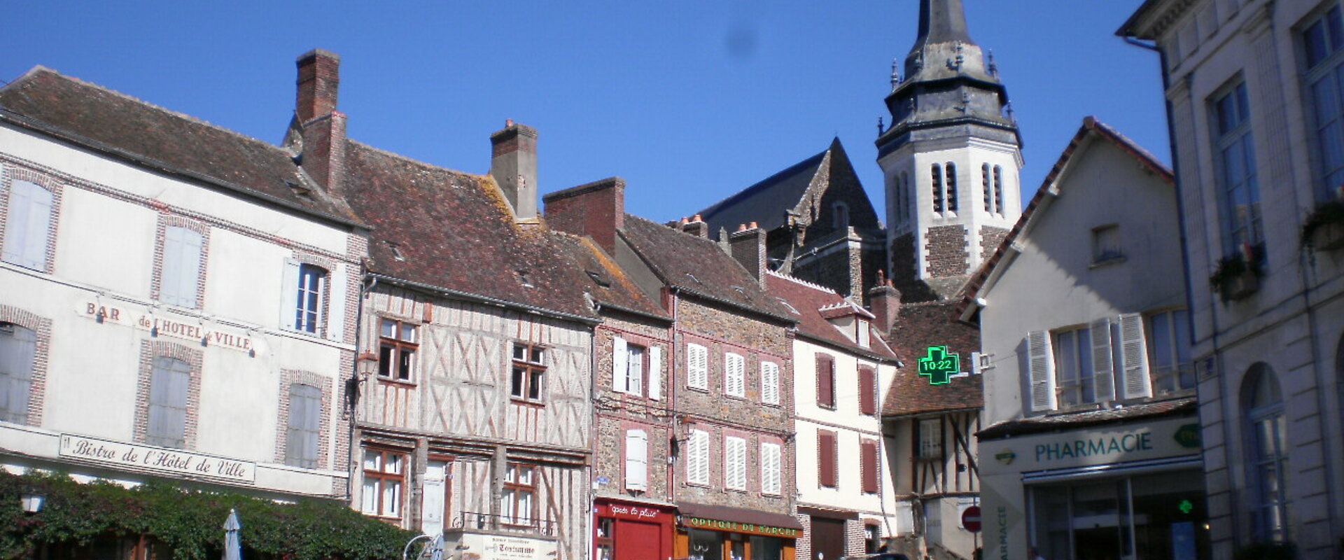 Le Panneau Pocket de la ville de Toucy (89) Yonne